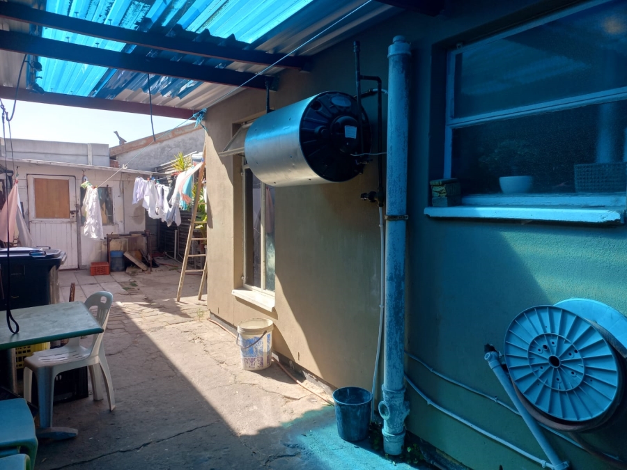 4 Bedroom Property for Sale in Portlands Western Cape